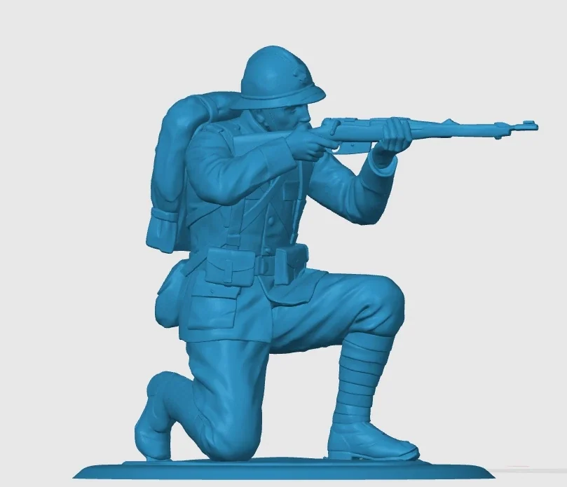 View 3 of WWI Italian Soldier 8