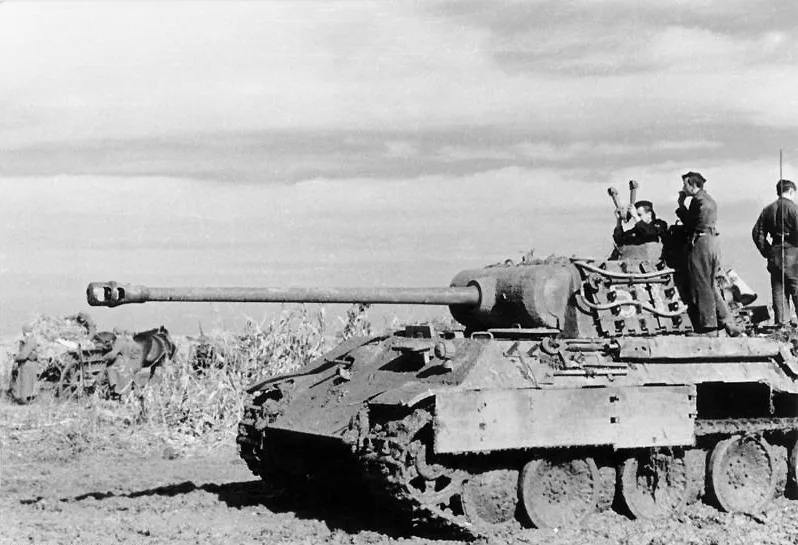 Vista 20 de Panzer Ausf. A (damaged)